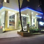 Jm Four Hotel