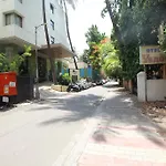 Jm Four Hotel