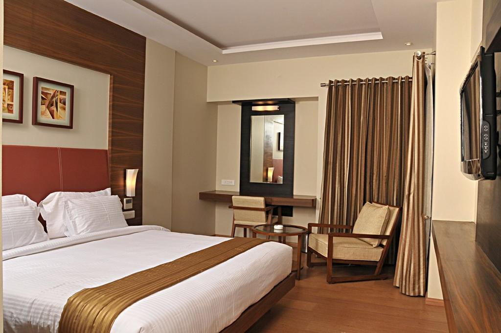 Hotel Jm Four Pune