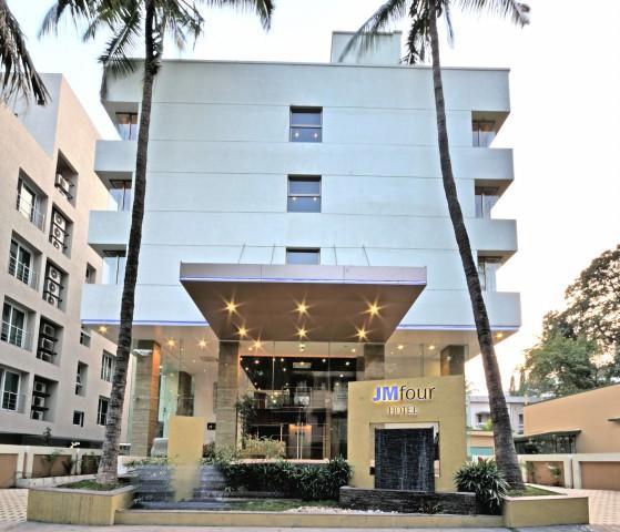 Jm Four Hotel
