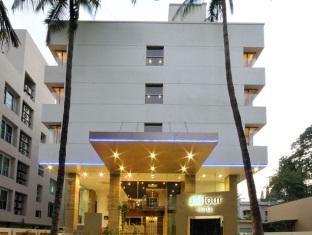 Jm Four Hotel 3*