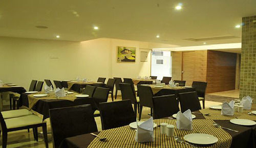 Hotel Jm Four